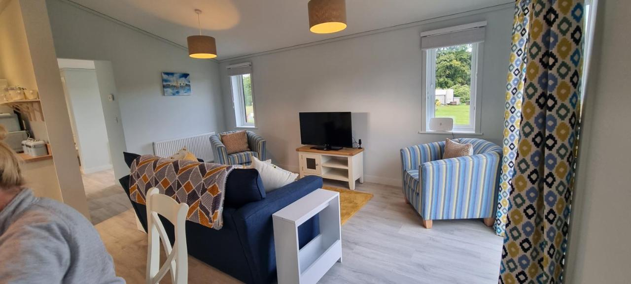 Peacock Lodge - Sleeps 4 - 2 Bedrooms Looe Luaran gambar