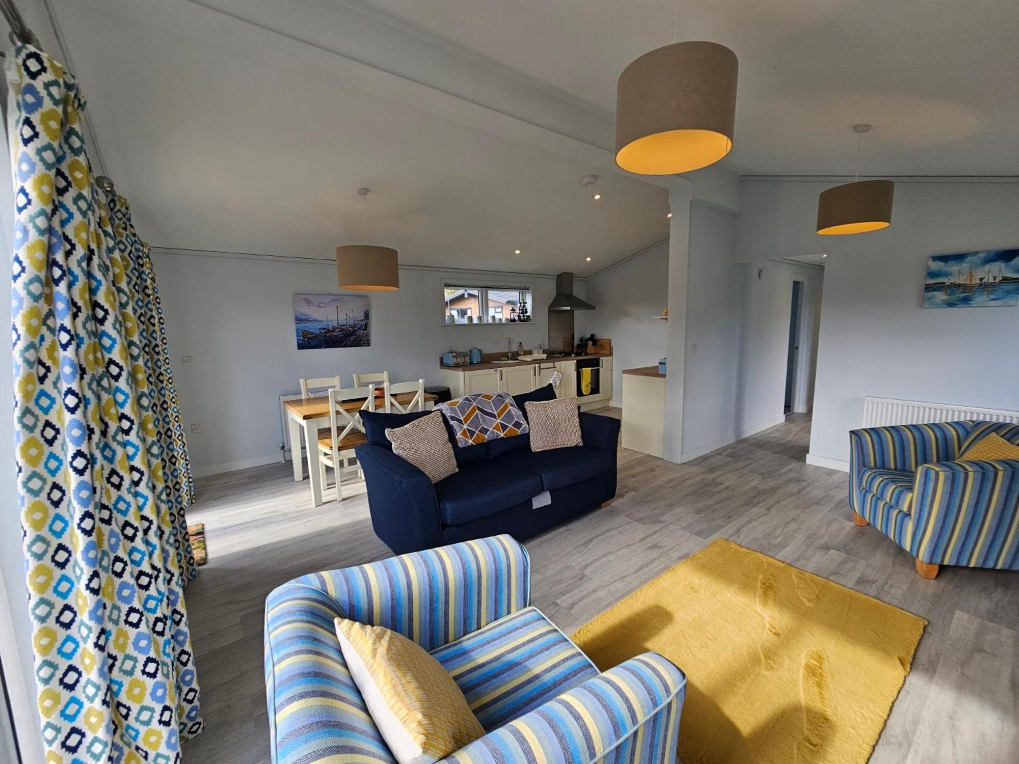 Peacock Lodge - Sleeps 4 - 2 Bedrooms Looe Luaran gambar