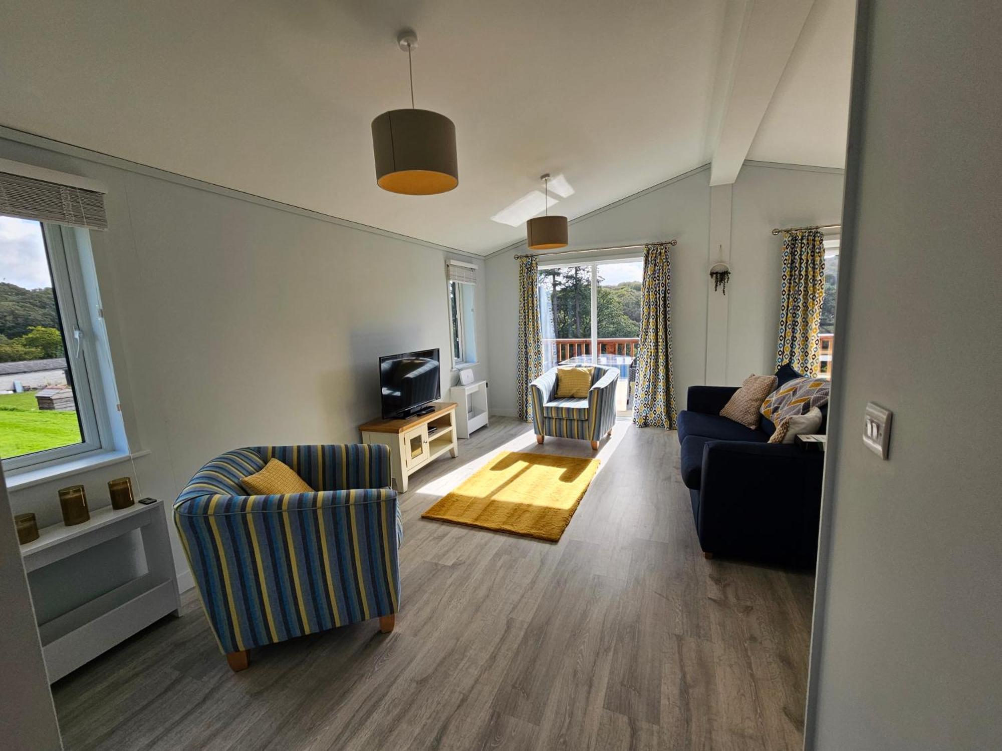 Peacock Lodge - Sleeps 4 - 2 Bedrooms Looe Luaran gambar