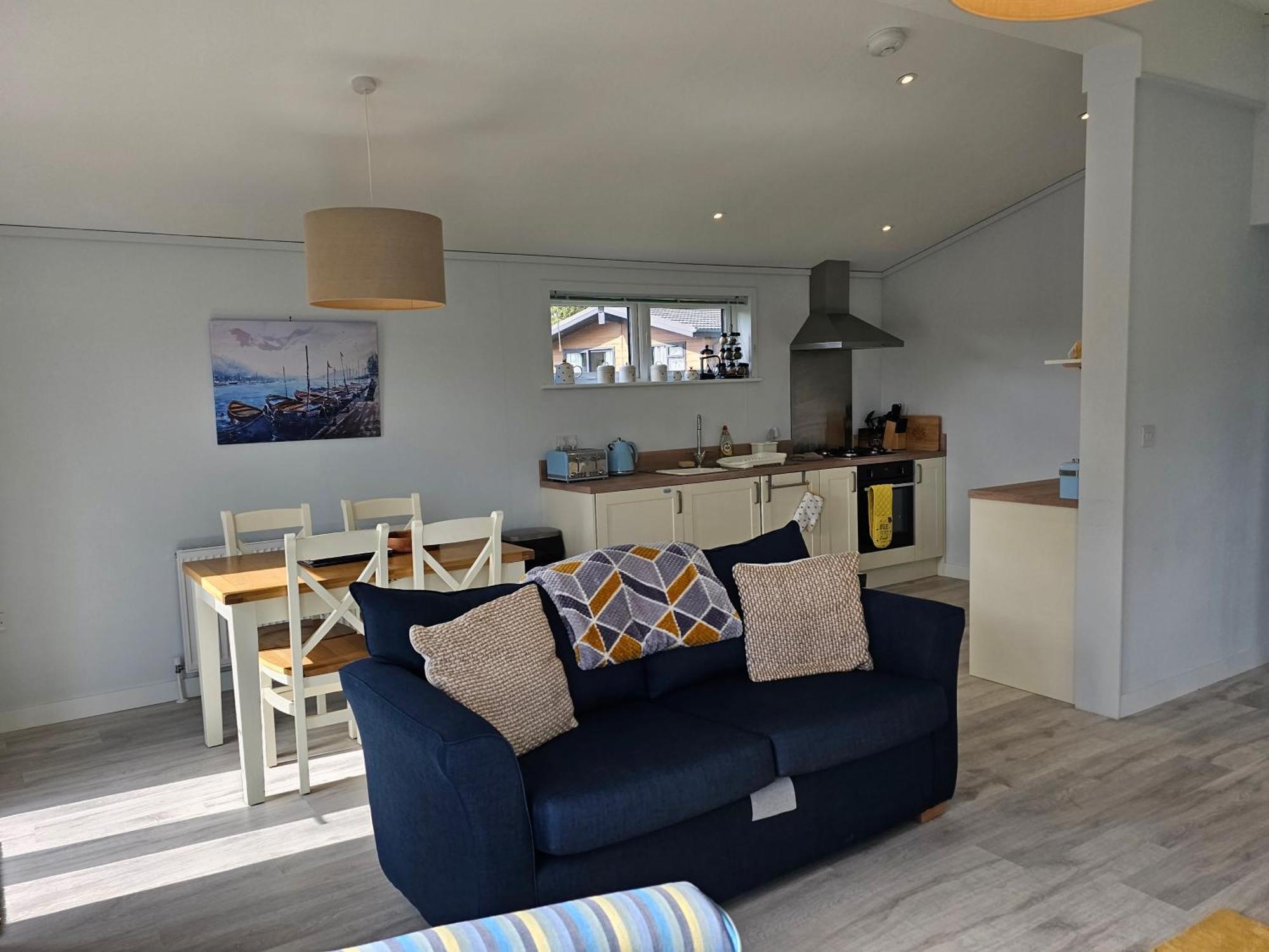 Peacock Lodge - Sleeps 4 - 2 Bedrooms Looe Luaran gambar