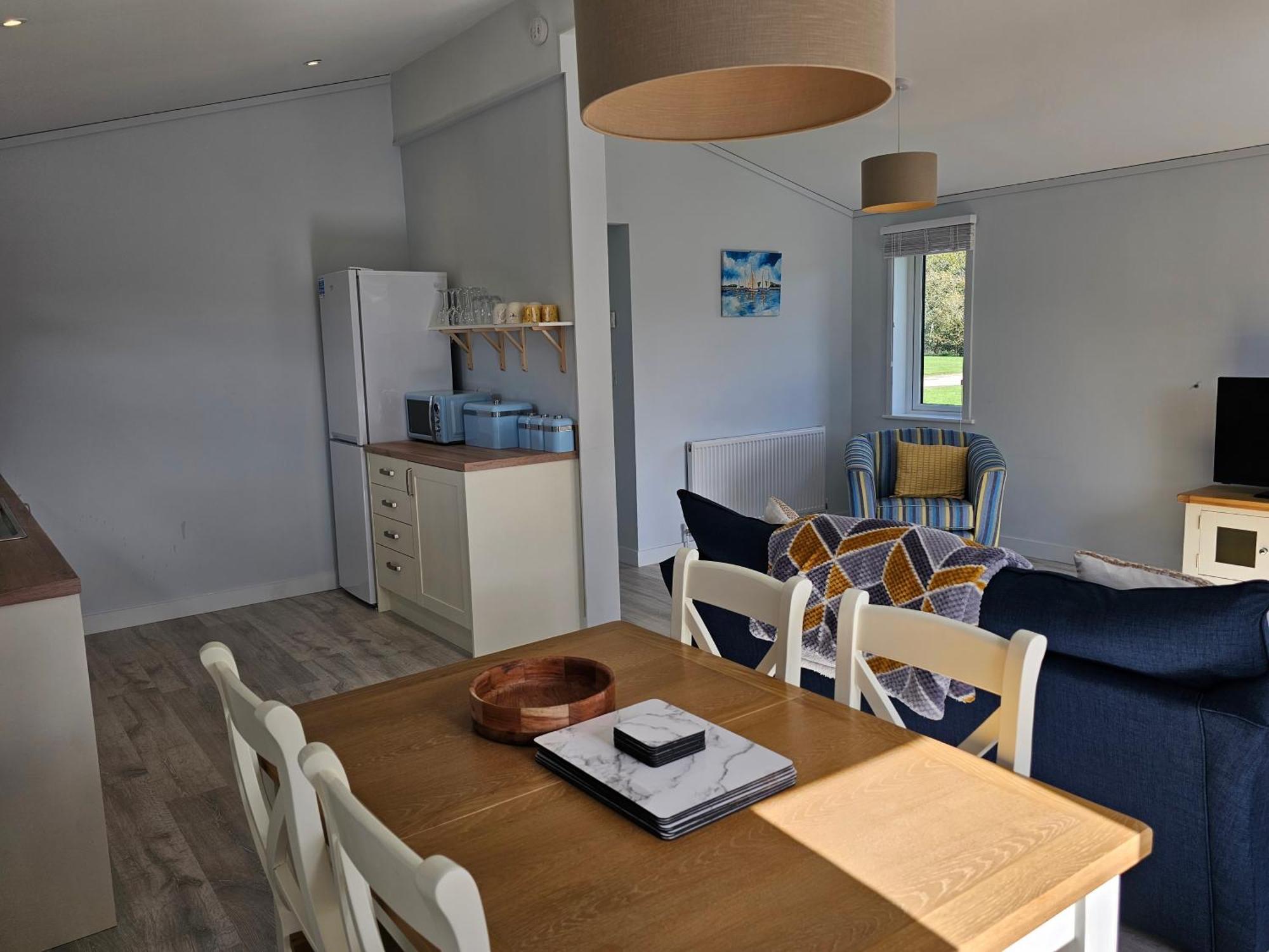 Peacock Lodge - Sleeps 4 - 2 Bedrooms Looe Luaran gambar